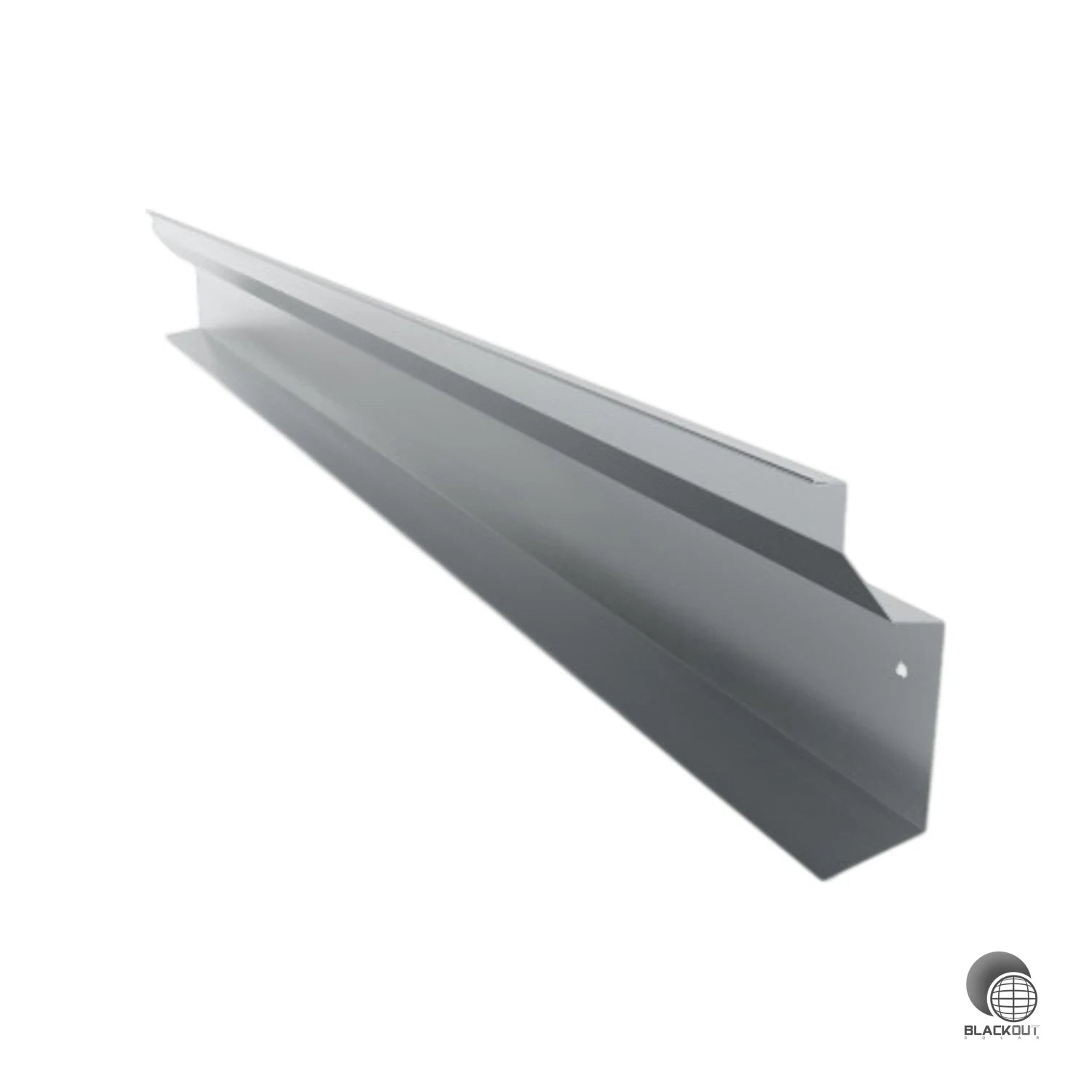 Rückwandverkleidung für aufgeständerte PV-Anlagen, die Windlasten effektiv reduziert — passend zum Schletter FixGrid Pro System für Module bis 1350 mm.
